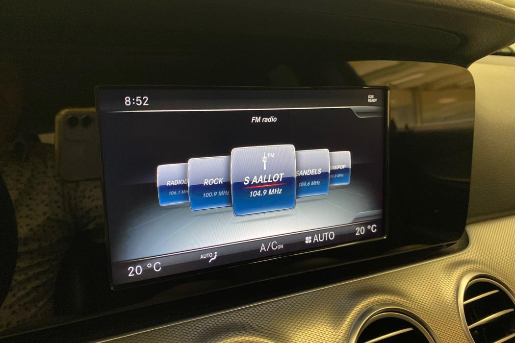 MERCEDES-BENZ E 2017