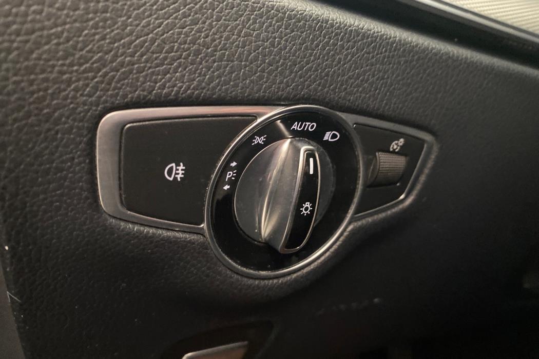 MERCEDES-BENZ E 2017