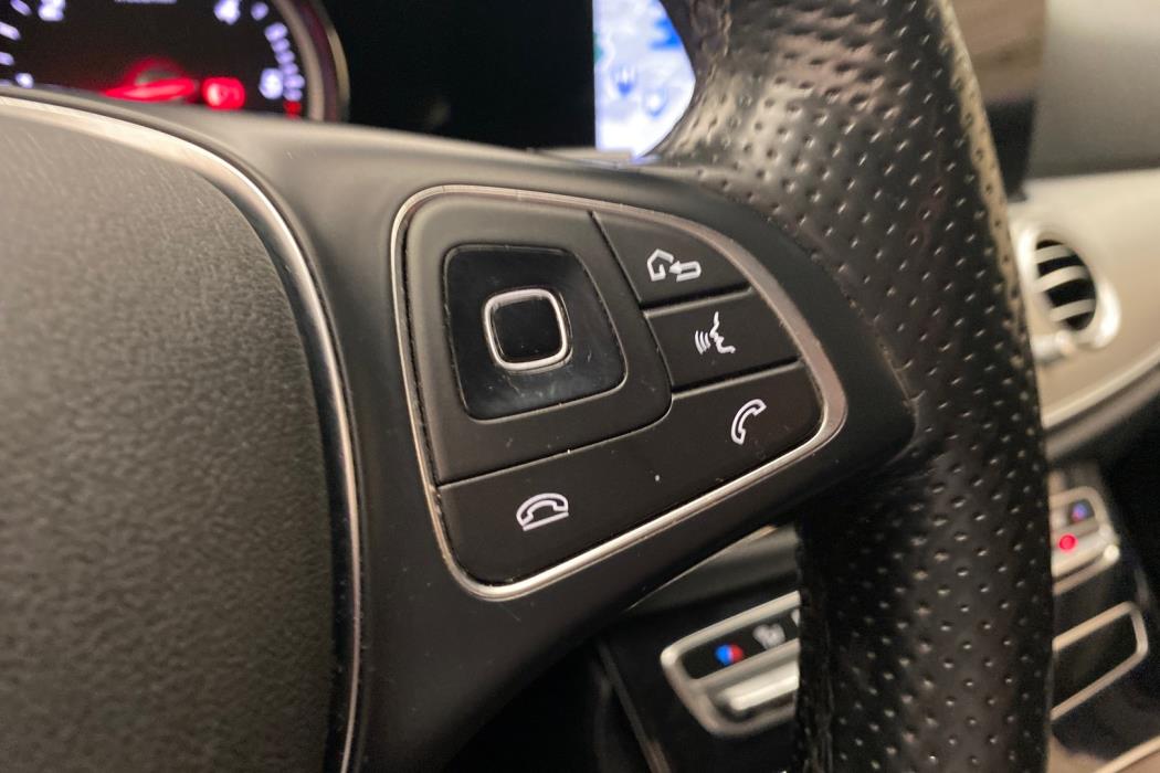 MERCEDES-BENZ E 2017