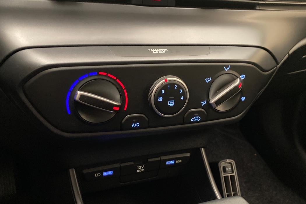 HYUNDAI i20 Hatchback 2023