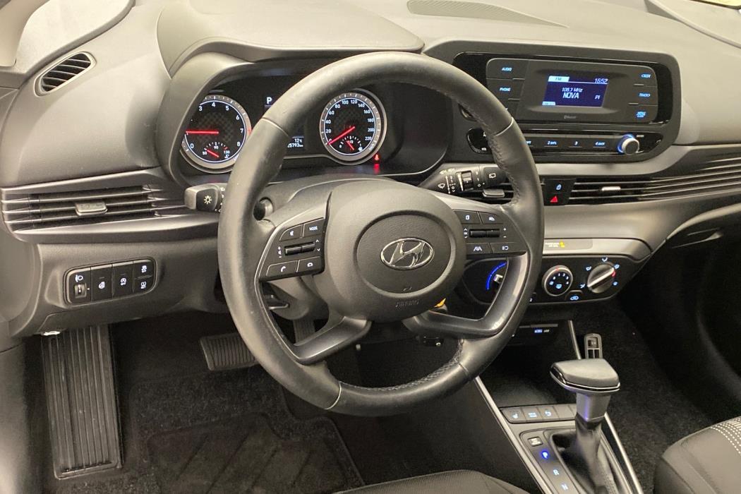 HYUNDAI i20 Hatchback 2023