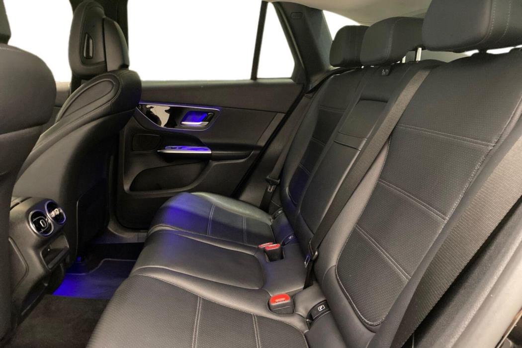 MERCEDES-BENZ GLC 2023