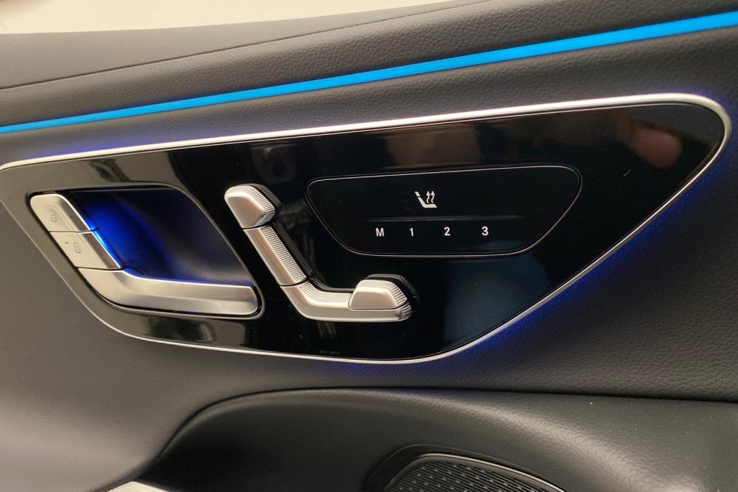 MERCEDES-BENZ E 2025