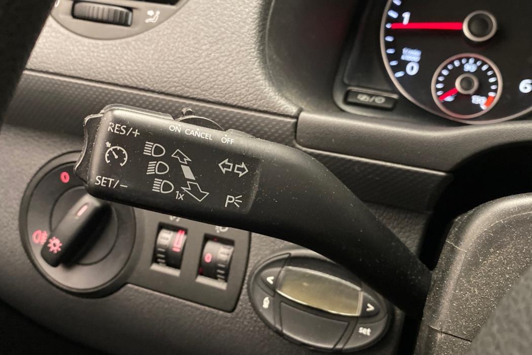 VOLKSWAGEN Caddy Maxi 2015