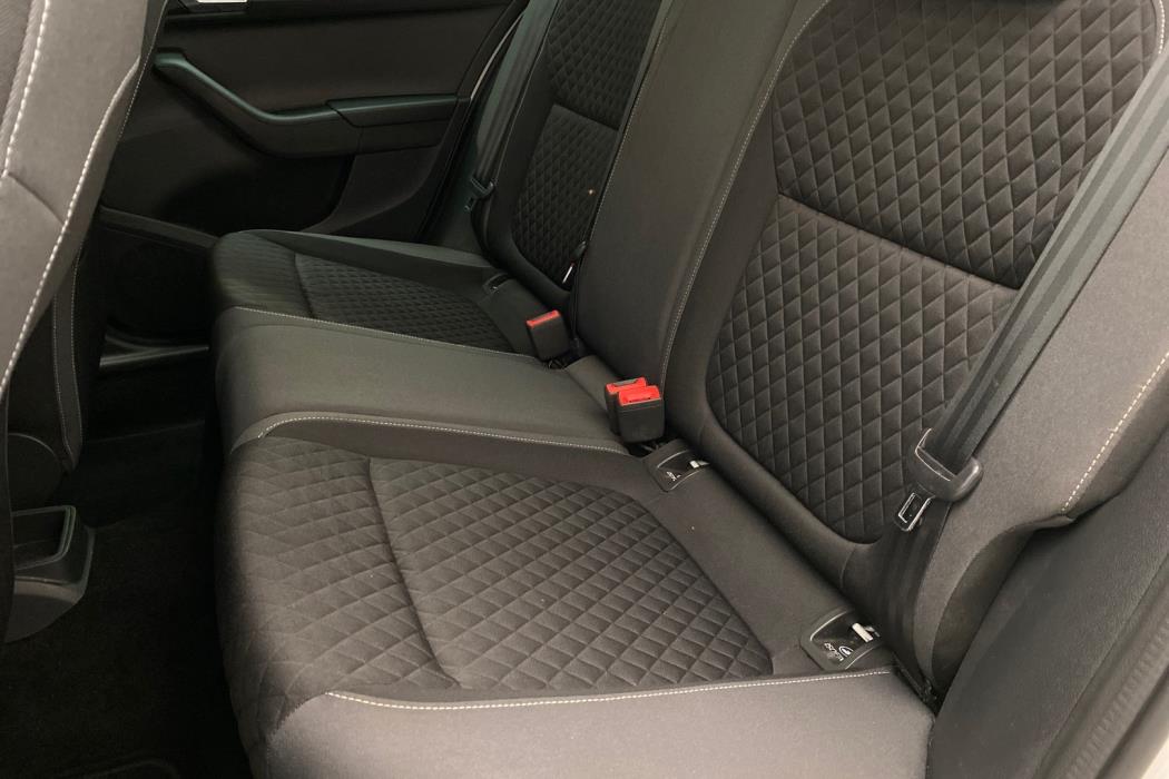 SKODA Fabia 2015