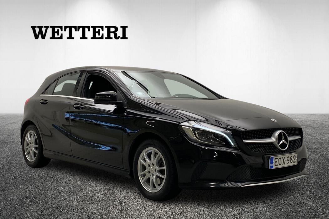 MERCEDES-BENZ A 2017