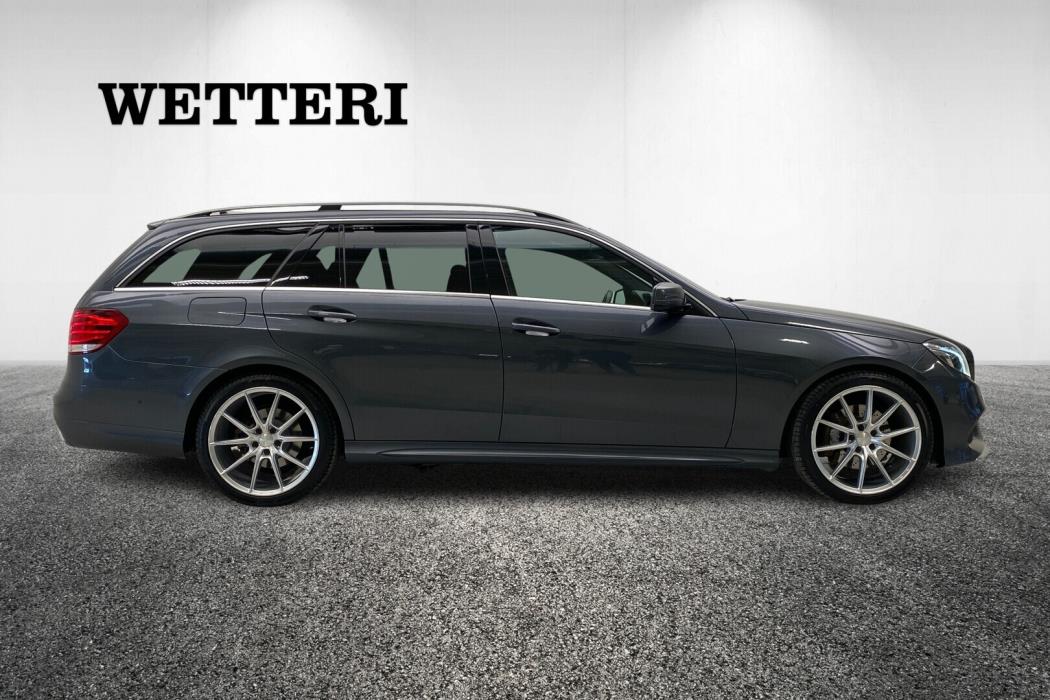 MERCEDES-BENZ E 2015