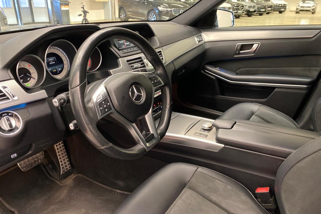 MERCEDES-BENZ E 2015