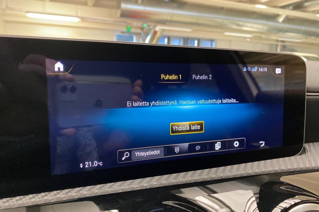 MERCEDES-BENZ A 2020