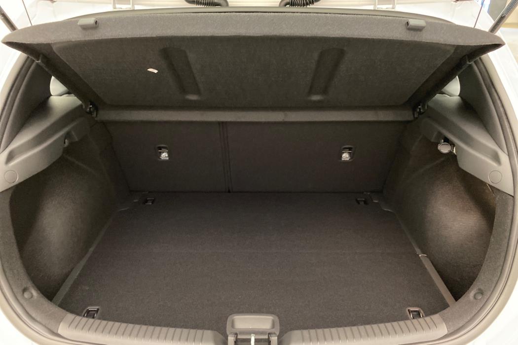 HYUNDAI i30 Hatchback 2024