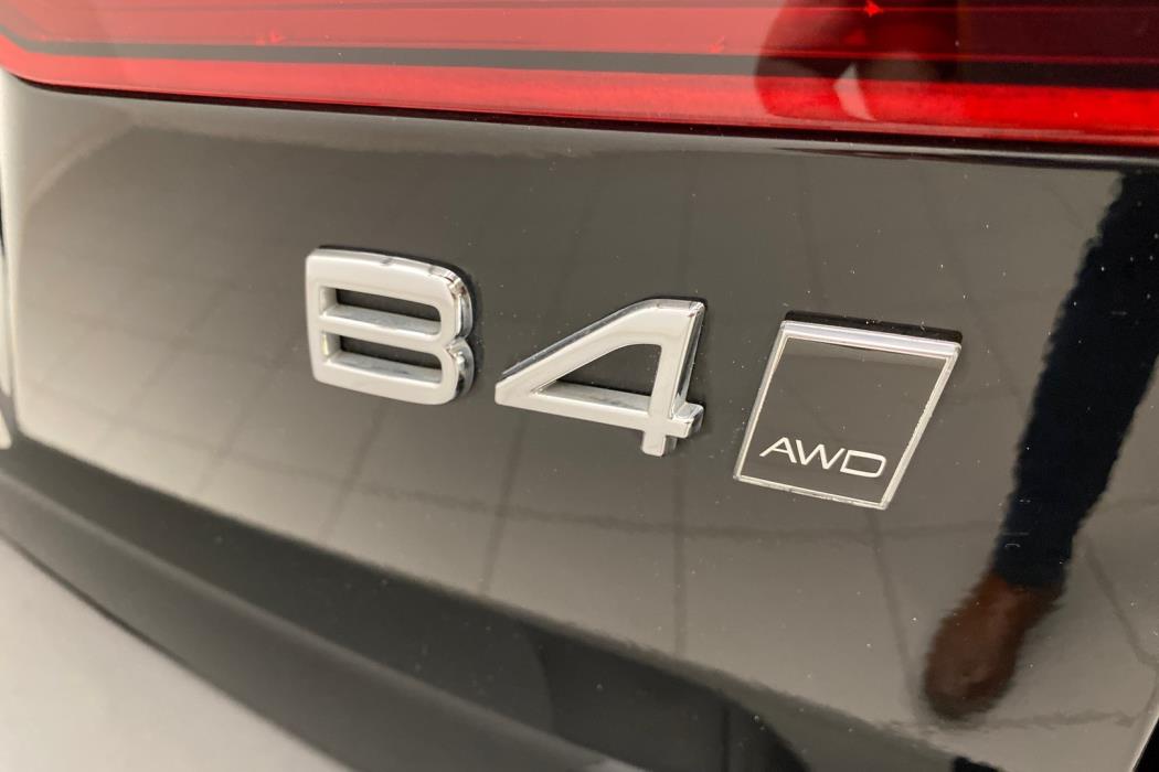 VOLVO V60 Cross Country 2022