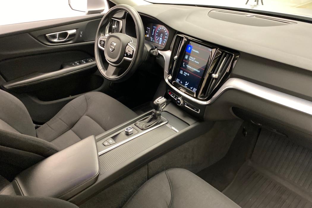 VOLVO V60 2019