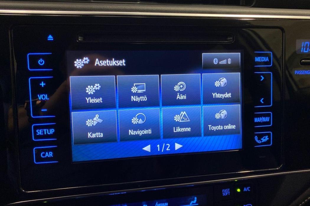 TOYOTA Auris 2018