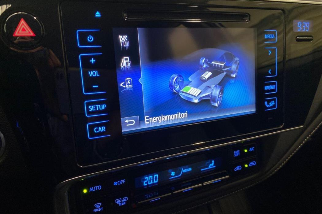 TOYOTA Auris 2018