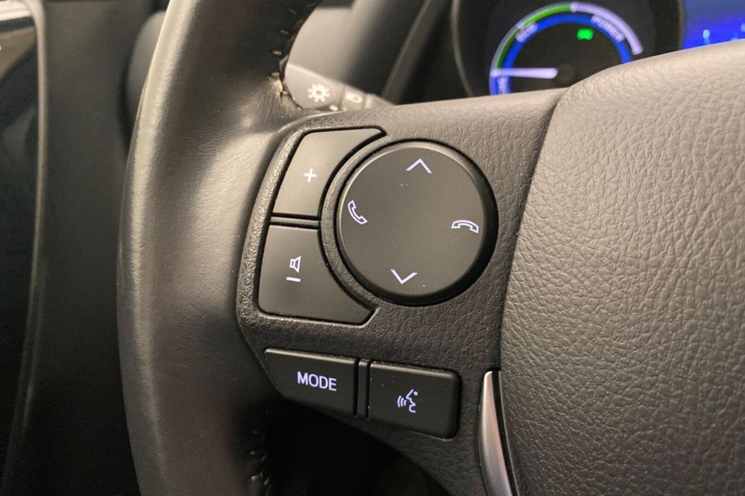 TOYOTA Auris 2018