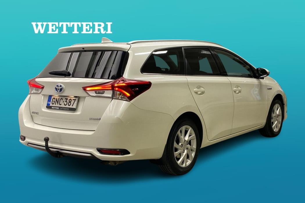 TOYOTA Auris 2018