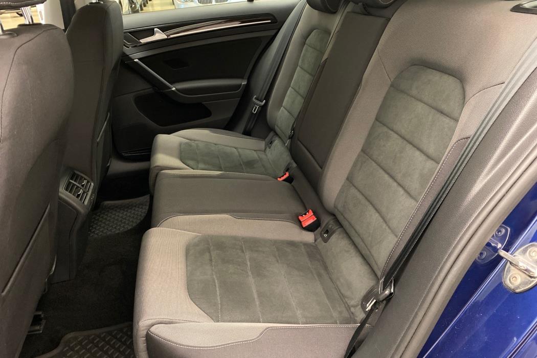 VOLKSWAGEN Golf 2019