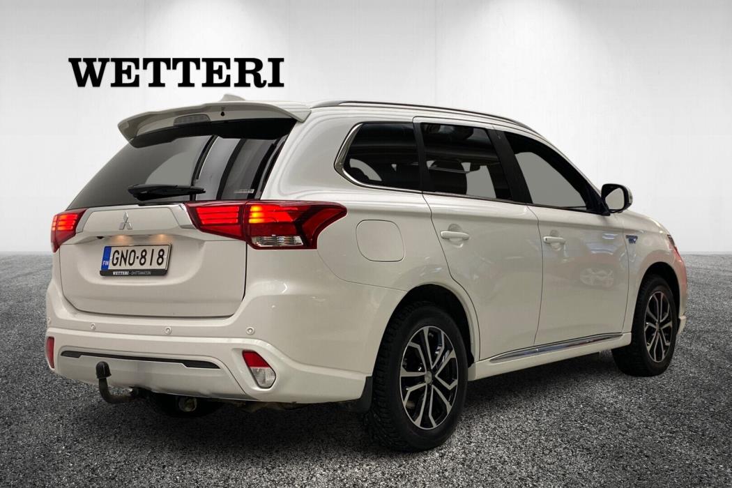 MITSUBISHI Outlander PHEV 2019