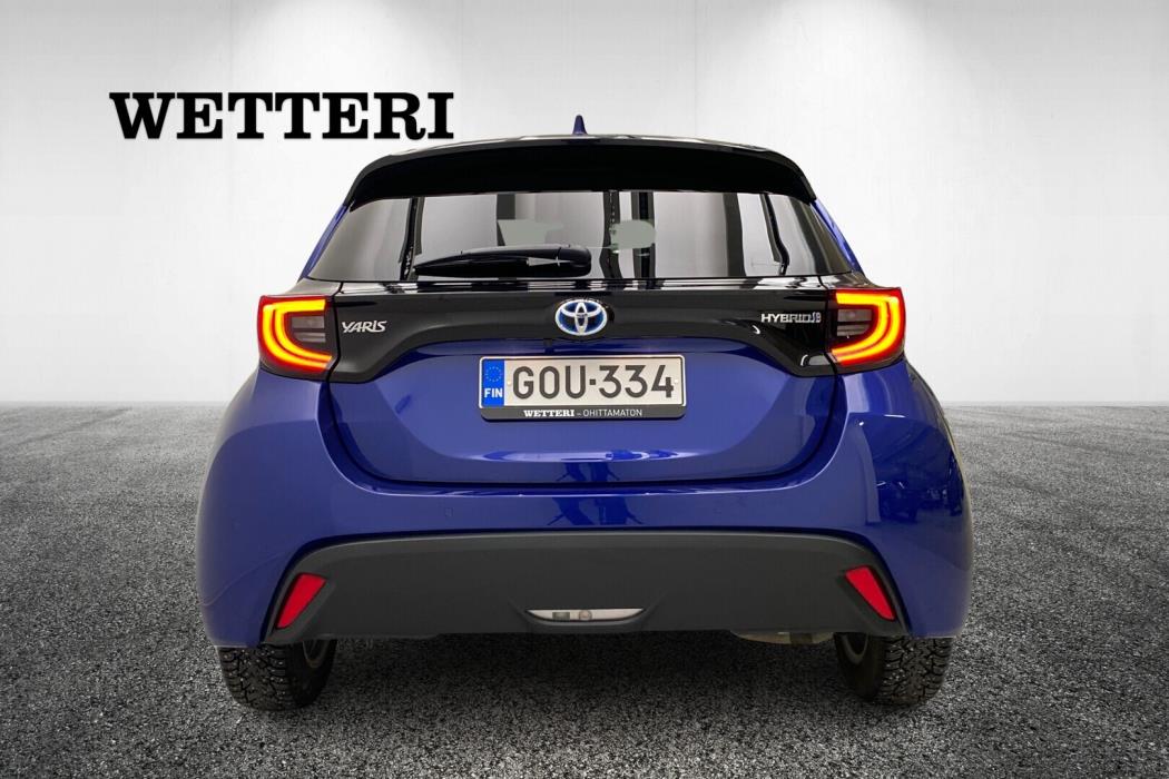 TOYOTA Yaris 2021