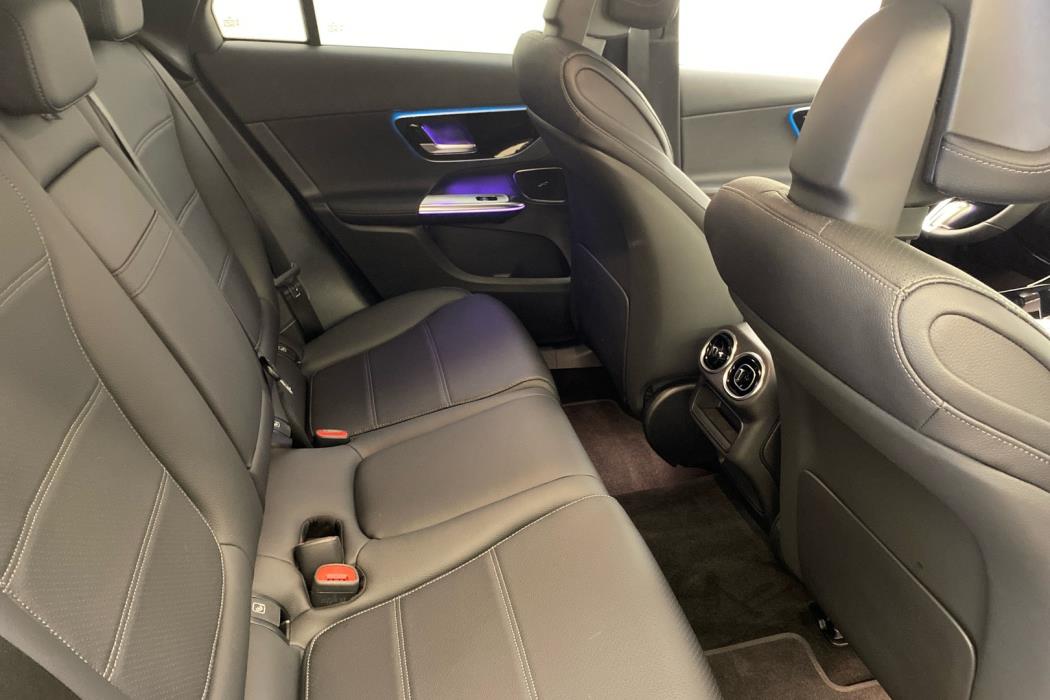 MERCEDES-BENZ GLC 2025