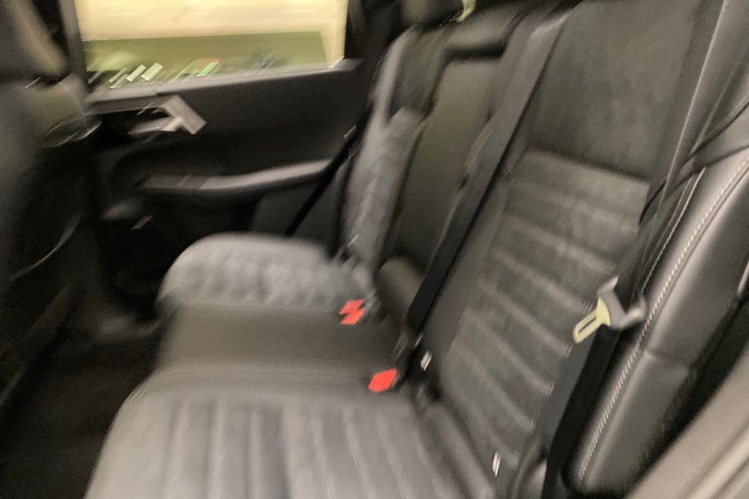 MITSUBISHI Outlander 2025