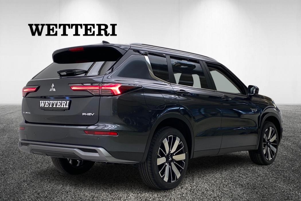 MITSUBISHI Outlander 2025