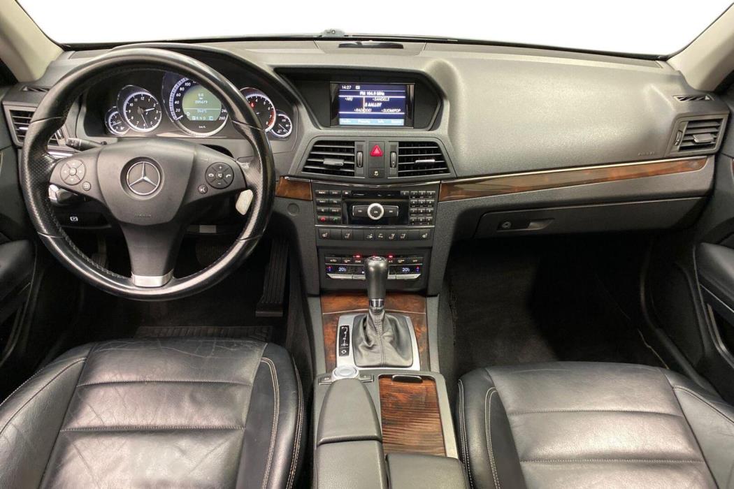 MERCEDES-BENZ E 2010