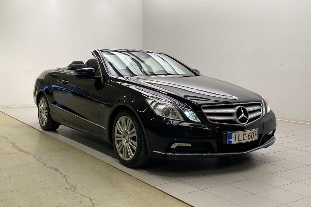 MERCEDES-BENZ E 2010