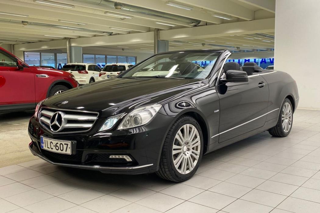 MERCEDES-BENZ E 2010
