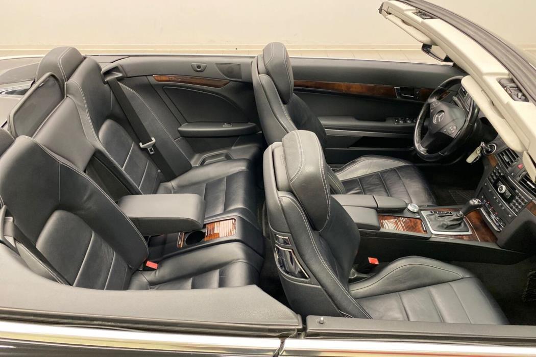 MERCEDES-BENZ E 2010