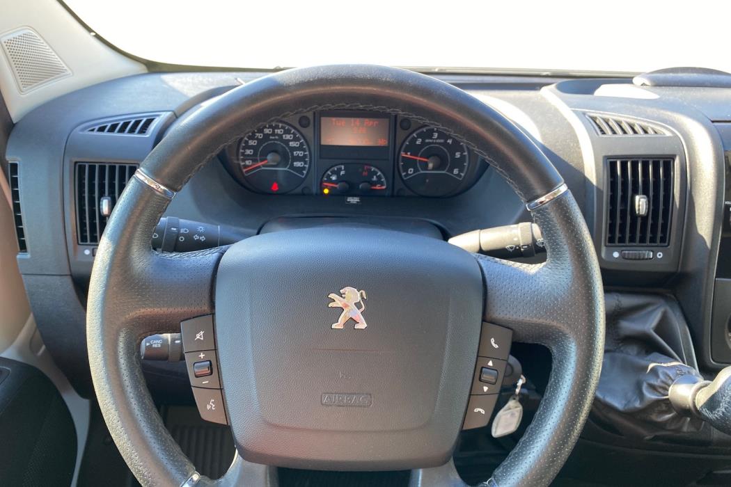 PEUGEOT Boxer 2022