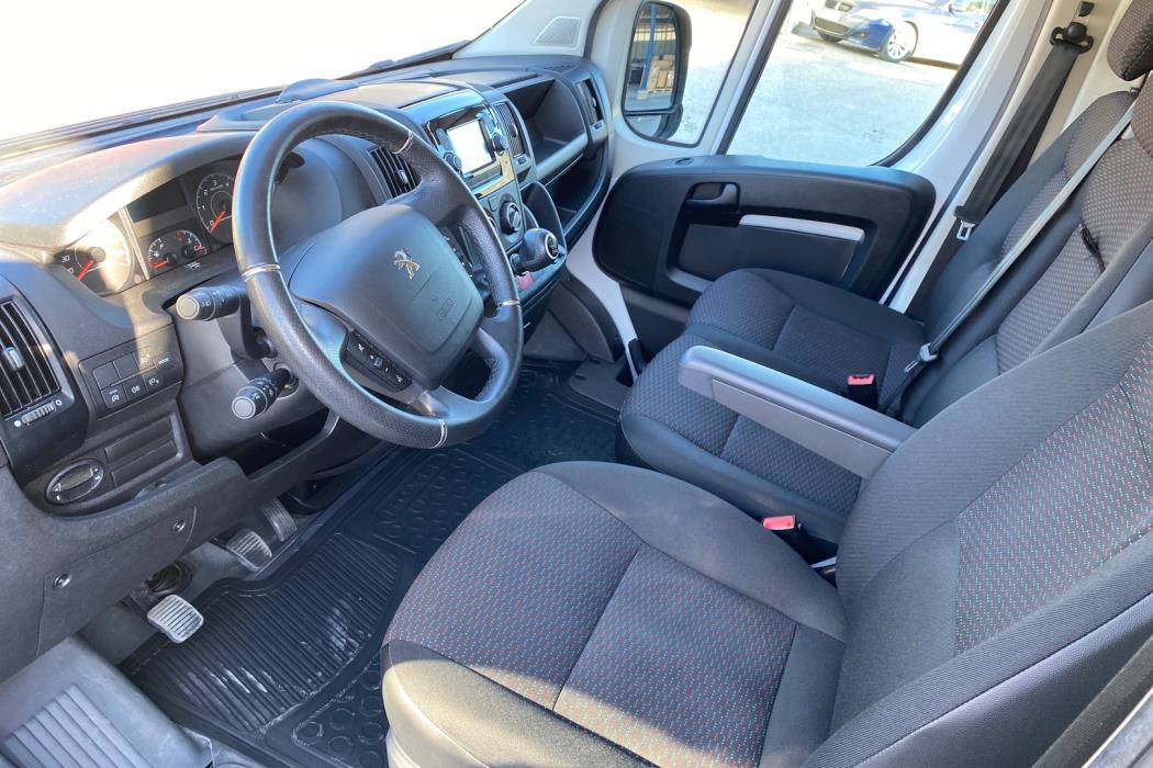 PEUGEOT Boxer 2022