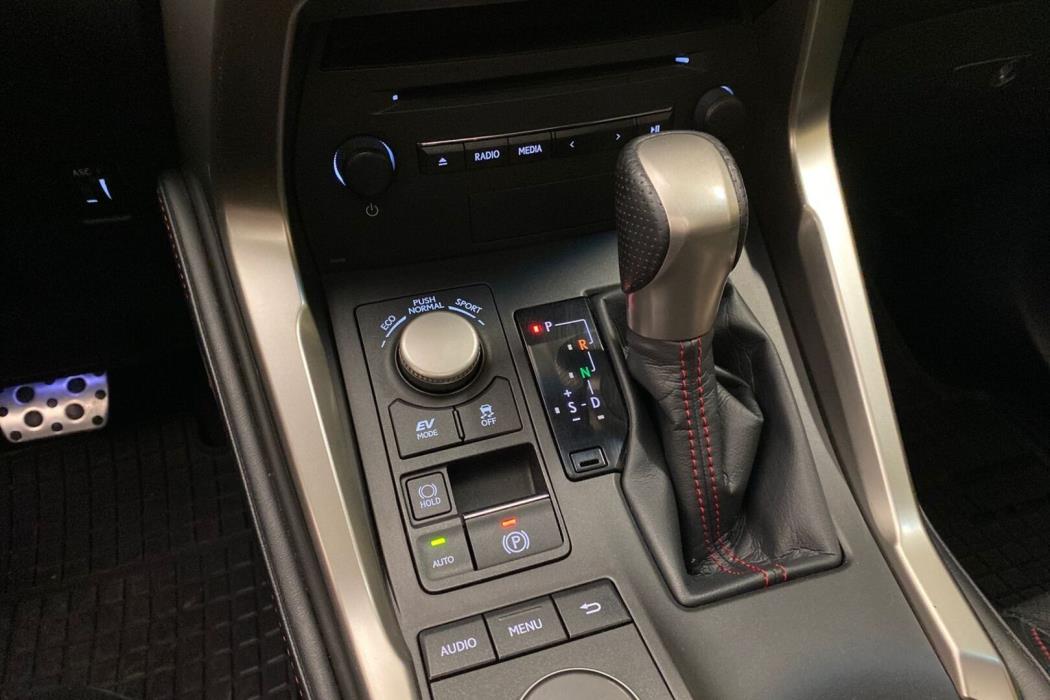 LEXUS NX 2017