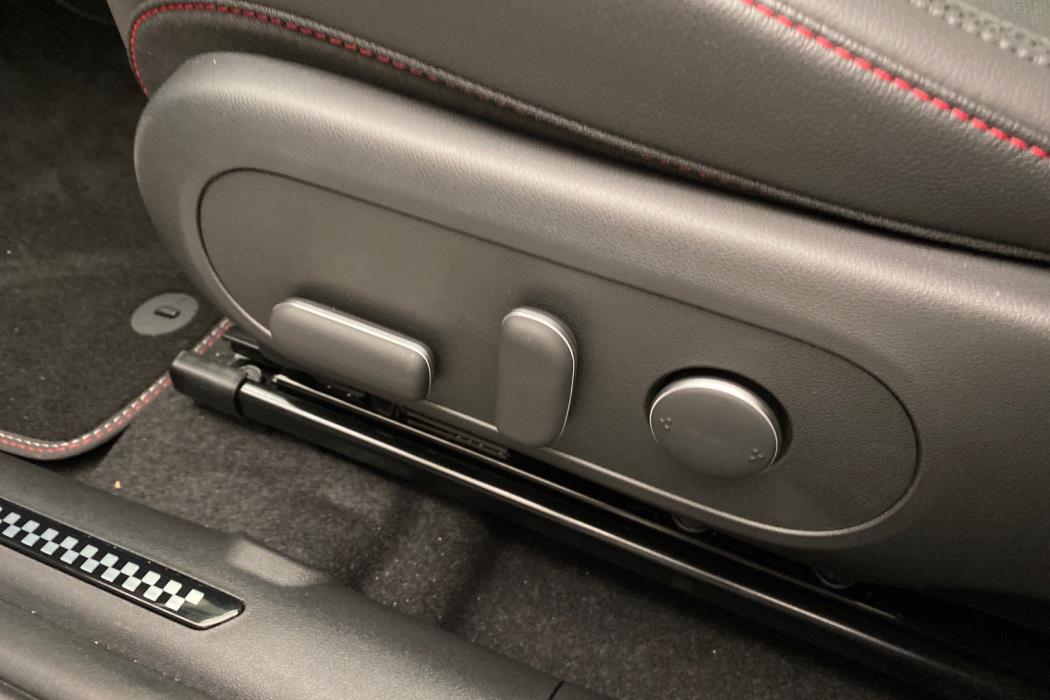 HYUNDAI KONA Electric 2026