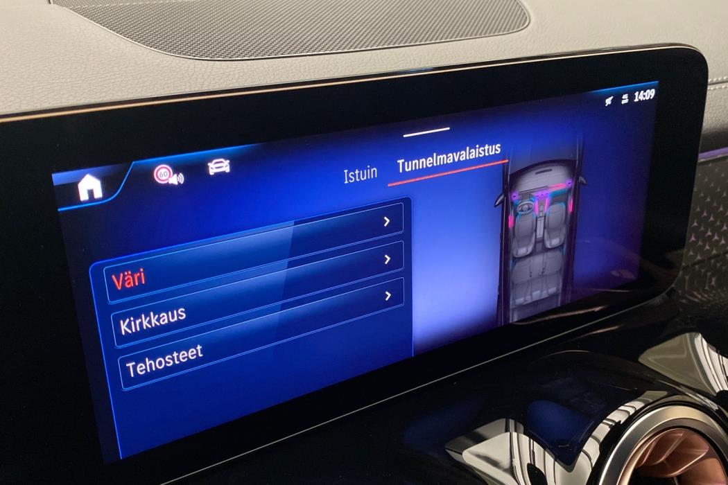 MERCEDES-BENZ EQB 2025