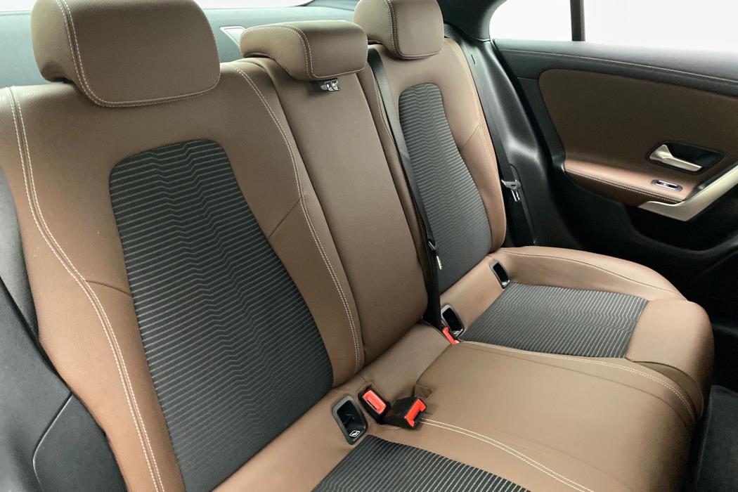 MERCEDES-BENZ CLA 2020