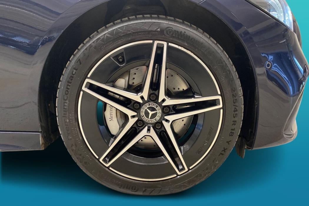 MERCEDES-BENZ C 2022