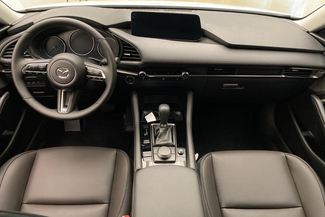 MAZDA Mazda3 2026