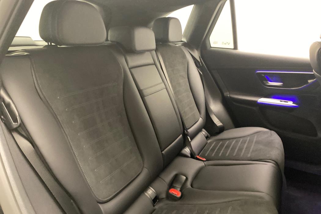 MERCEDES-BENZ GLC 2024