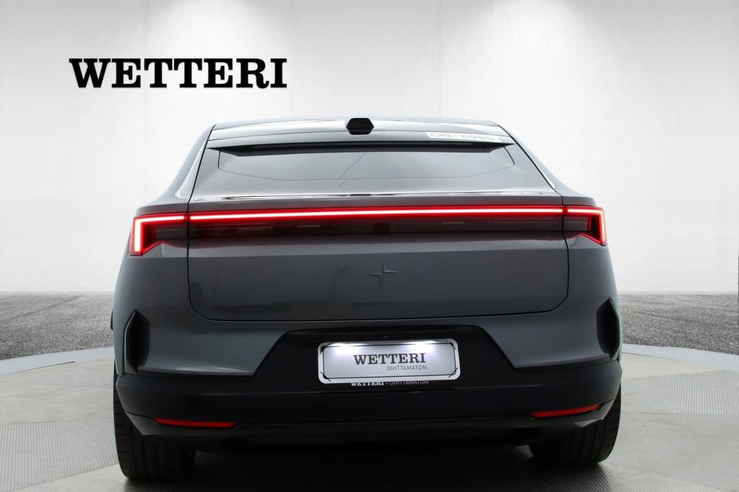 POLESTAR 4 2025