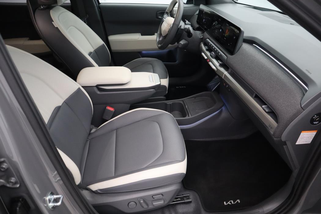 KIA EV3 2025