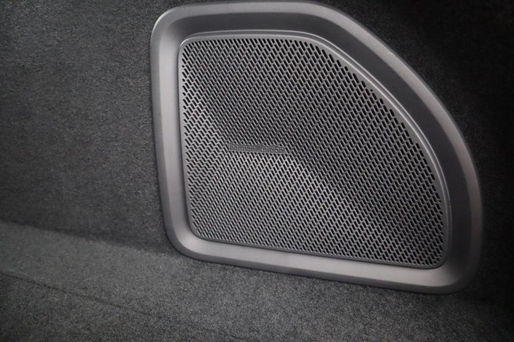 POLESTAR 4 2025