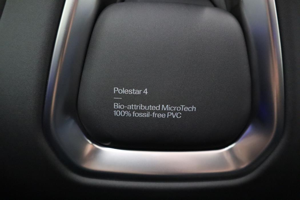 POLESTAR 4 2025