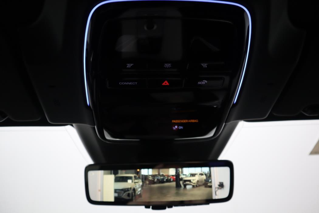 POLESTAR 4 2025