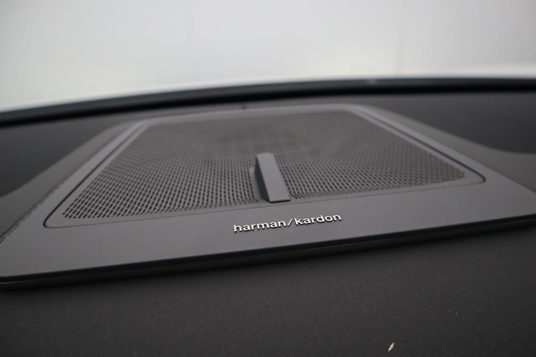 POLESTAR 4 2025