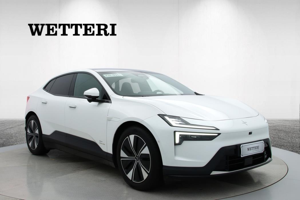 POLESTAR 4 2025