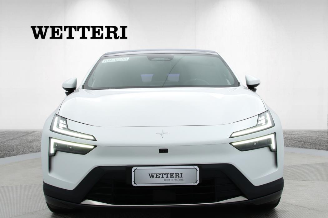 POLESTAR 4 2025
