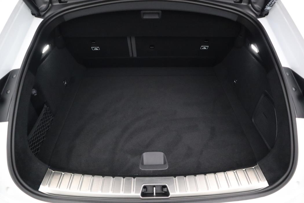 POLESTAR 4 2025