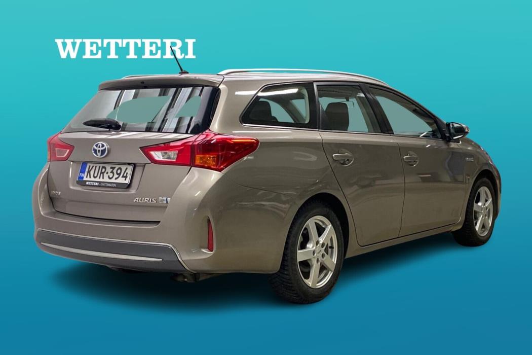 TOYOTA Auris 2013