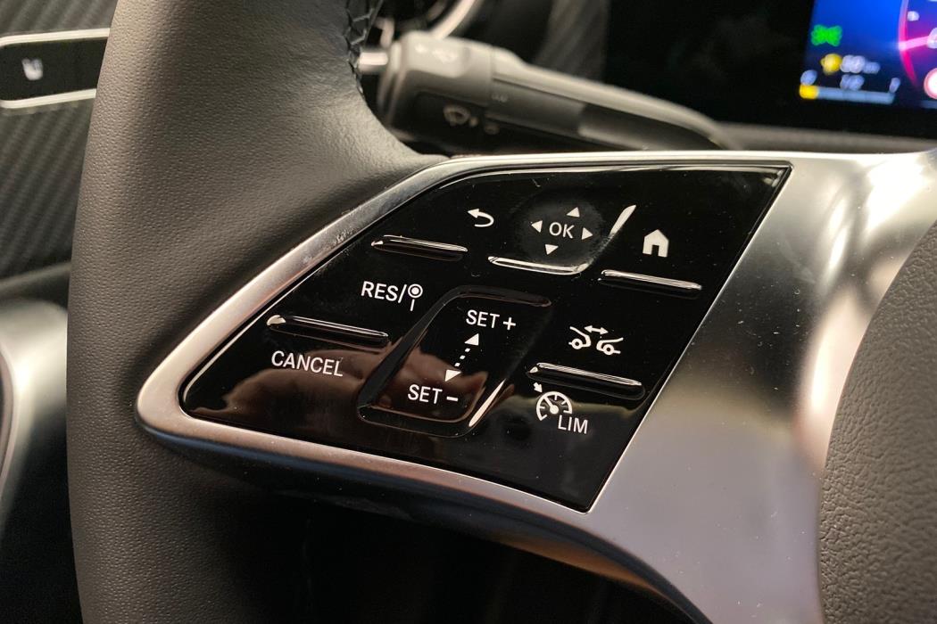 MERCEDES-BENZ CLA 2024